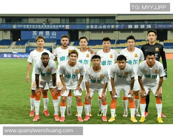 武汉篮球队节奏变革引发热议球迷期待新风貌与战术创新 武汉篮球队节奏变革引发热议球迷期待新风貌与战术创新